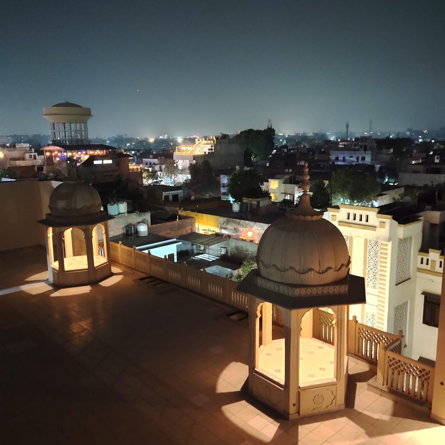 The Taj Vista Agra- Walking Distance To Taj Mahal Hotel Agra  Ngoại thất bức ảnh
